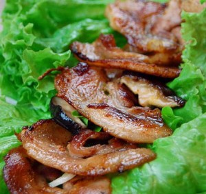 Ngon miệng với thịt ba chỉ nướng riềng mẻ