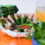 Du lịch Sầm Sơn học cách làm nem chua nức tiếng Thanh Hóa